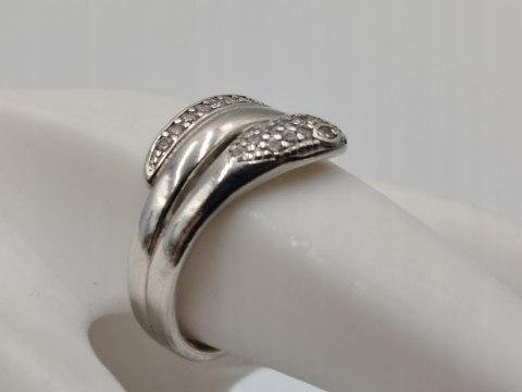 Piękny srebrny damski pierścionek WĄŻ / CYRKONIE r.18 / 19 srebro biżuteria