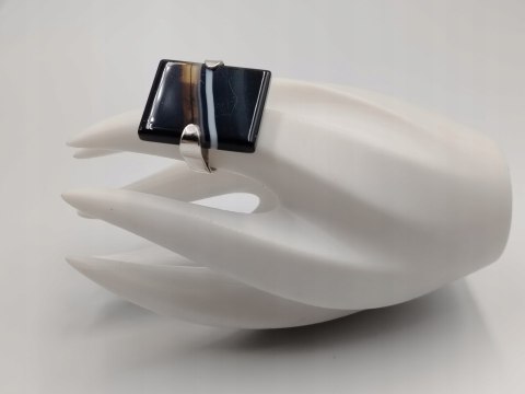 Piękny stary duży srebrny damski pierścionek ONYKS r.13 srebro biżuteria