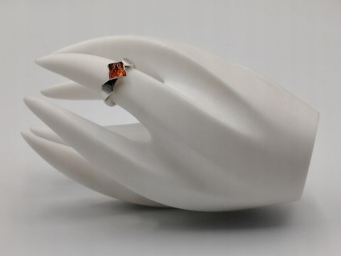 Piękny stary srebrny damski pierścionek BURSZTYN r.13/14 biżuteria VINTAGE