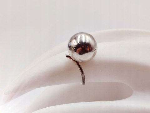 Piękny stary srebrny damski pierścionek KULKA / KULA r.10 biżuteria VINTAGE