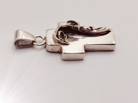 Piękny stary srebrny damski wisiorek/zawieszka KRZYŻ/KRZYŻYK biżuteria