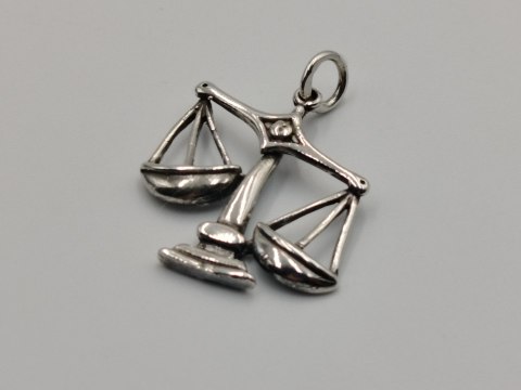 Piękny stary srebrny damski wisiorek/zawieszka WAGA biżuteria VINTAGE