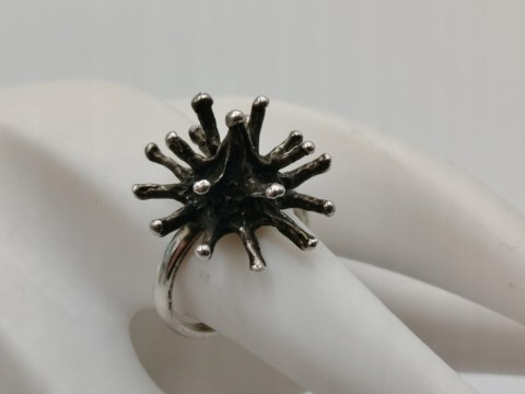 Stary autorski srebrny damski pierścionek JEŻ/JEŻYK r. 17 biżuteria VINTAGE