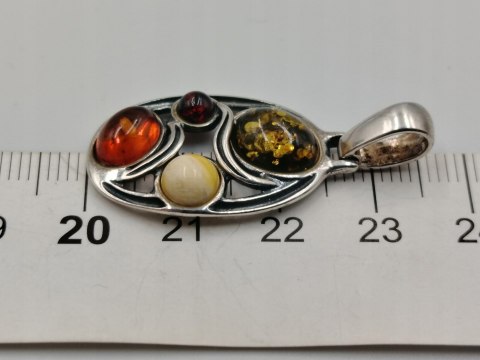 Piękny ażurowy srebrny damski wisiorek/zawieszka bursztyn biżuteria VINTAGE