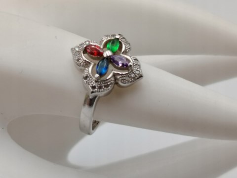 Piękny srebrny damski pierścionek CYRKONIE r.11 srebro 925 biżuteria