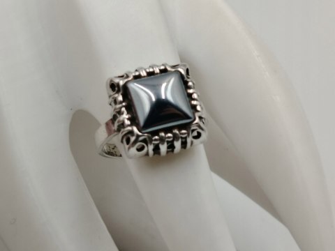 Piękny stary damski srebrny pierścionek HEMATYT srebro 925 r.16 VINTAGE