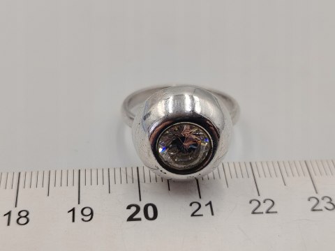 Piękny stary damski srebrny pierścionek KOPUŁKA CYRKONIA r.19 VINTAGE