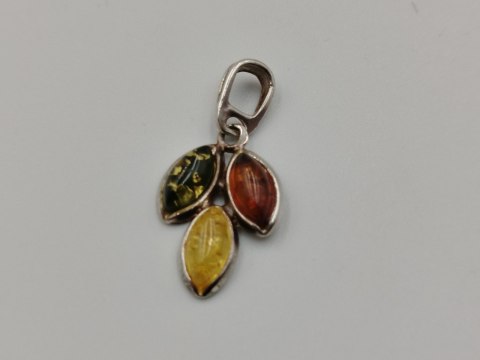 Piękny stary srebrny damski wisiorek/zawieszka bursztyn biżuteria VINTAGE