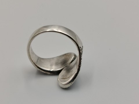 Stary piękny srebrny damski pierścionek MARKAZYTY r.13 biżuteria VINTAGE