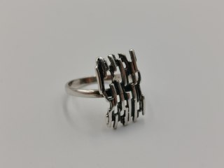 Stary srebrny ażurowy modernistyczny pierścionek r.17 biżuteria VINTAGE