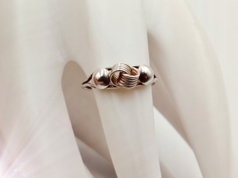 Stary srebrny damski pierścionek/obrączka r.16 srebro VINTAGE biżuteria