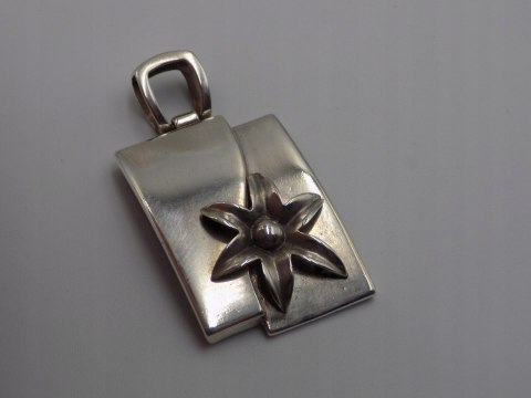 Piękny srebrny damski wisiorek/zawieszka KWIAT srebro 925 biżuteria VINTAGE