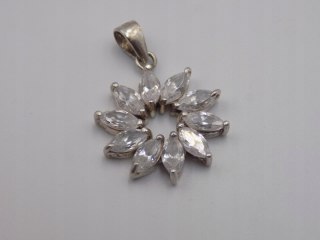 Piękny srebrny wisiorek/zawieszka KWIAT CYRKONIE srebro biżuteria VINTAGE