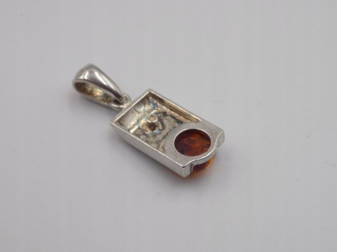 Piękny stary srebrny damski wisiorek/zawieszka BURSZTYN biżuteria VINTAGE