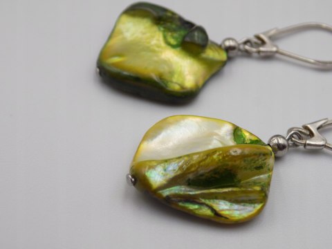 Stare srebrne kolczyki limonkowo-zielone, masa perłowa VINTAGE biżuteria