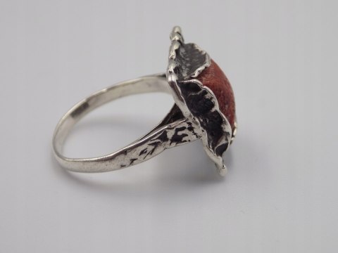 Stary piękny srebrny damski pierścionek KORALOWIEC r. 17 biżuteria VINTAGE