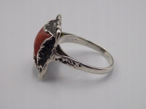 Stary piękny srebrny damski pierścionek KORALOWIEC r. 17 biżuteria VINTAGE