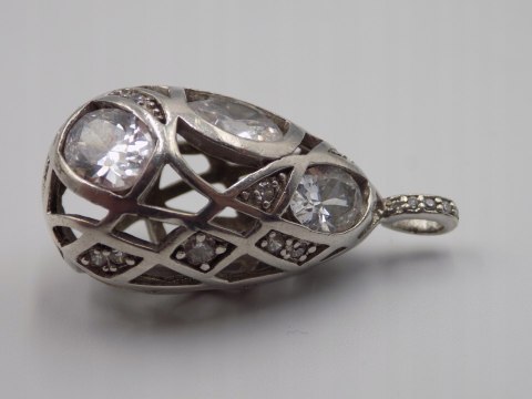 Stary srebrny damski ażurowy wisiorek/zawieszka CYRKONIE biżuteria VINTAGE