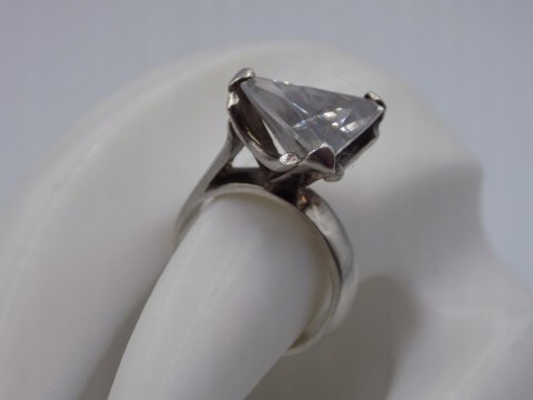 Stary srebrny damski pierścionek CYRKONIA roz.12 srebro biżuteria VINTAGE