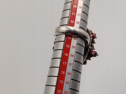 Stary srebrny damski pierścionek GRANATY / AMETYST r.13 VINTAGE biżuteria