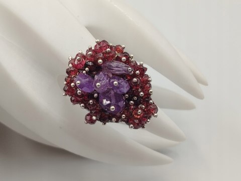 Stary srebrny damski pierścionek GRANATY / AMETYST r.13 VINTAGE biżuteria