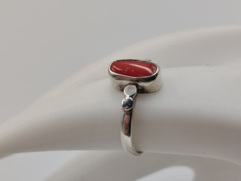 Stary srebrny damski pierścionek KORAL r. 13 srebro 925 biżuteria VINTAGE