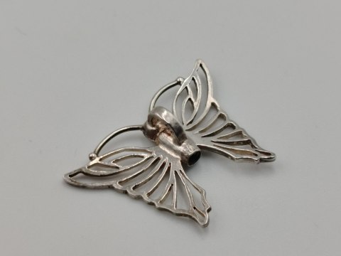 Stary srebrny damski wisiorek/zawieszka ażurowa MOTYL biżuteria VINTAGE