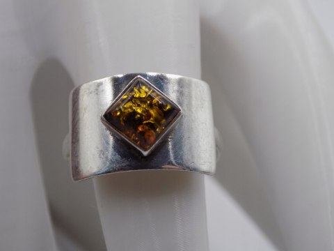 Piękny stary srebrny damski pierścionek BURSZTYN roz.12 biżuteria VINTAGE