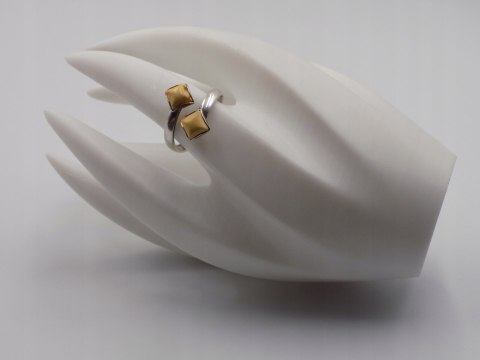 Piękny stary srebrny damski pierścionek BURSZTYN roz.18 biżuteria VINTAGE