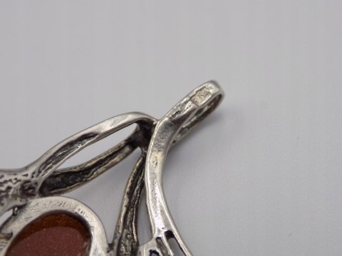 Stary srebrny damski wisiorek/zawieszka PIASEK PUSTYNI oksyda VINTAGE