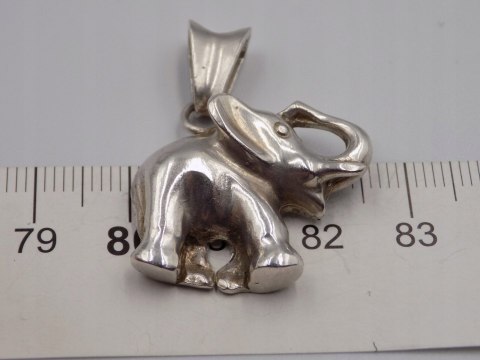 Stary, srebrny, damski wisiorek/zawieszka SŁOŃ srebro 925 VINTAGE biżuteria