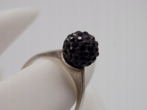 Stary srebrny pierścionek czarna KULA cyrkonie roz.12 biżuteria VINTAGE