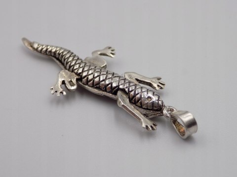 Stary, srebrny, wisiorek/zawieszka JASZCZURKA srebro 925 VINTAGE biżuteria
