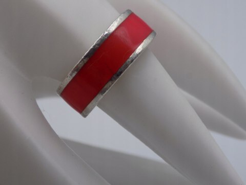 Srebrna obrączka W. Kruk - emalia czerwona roz. 17/18 srebro 925 biżuteria