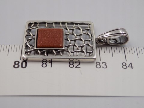 Stary damski wisiorek/zawieszka PIASEK PUSTYNI srebro 925 VINTAGE biżuteria