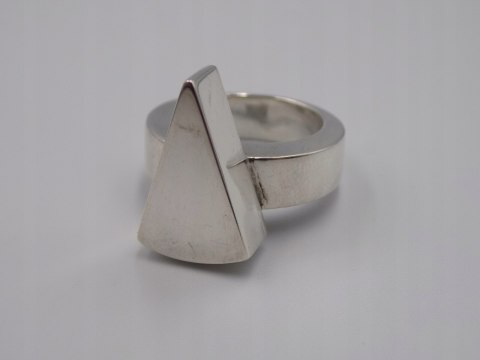 Stary, piękny, masywny srebrny pierścionek roz. 17 srebro VINTAGE biżuteria