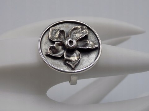 Stary, srebrny, damski pierścionek KWIATEK - roz. 15 srebro 925 VINTAGE