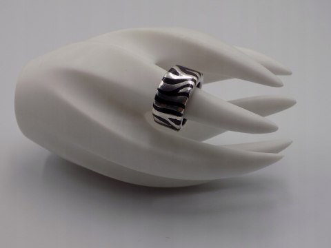 Stary, srebrny, damski pierścionek/obrączka AKRYL roz. 16/17 srebro VINTAGE