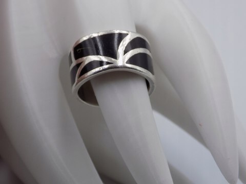 Stary, srebrny, damski pierścionek/obrączka AKRYL roz. 16/17 srebro VINTAGE