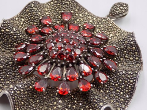 Bajeczny, duży, damski, srebrny wisiorek / zawieszka CYRKONIE - srebro 925