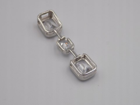 Piękny, damski, srebrny wisiorek / zawieszka CYRKONIE-srebro 925 biżuteria