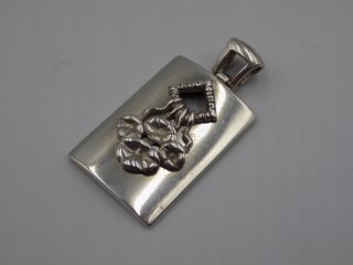 Piękny, damski, srebrny wisiorek / zawieszka KWIATY - srebro 925-biżuteria