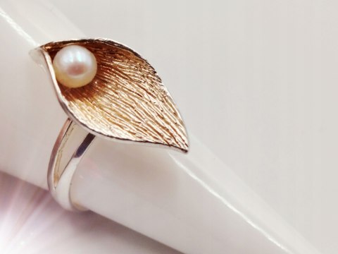 Piękny srebrny damski pierścionek LIŚĆ+PERŁA r.18/19 biżuteria VINTAGE