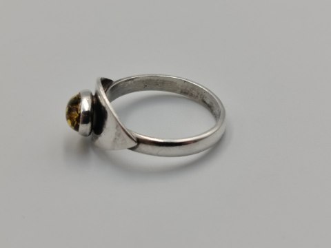 Piękny stary srebrny damski pierścionek BURSZTYN r.18 biżuteria VINTAGE