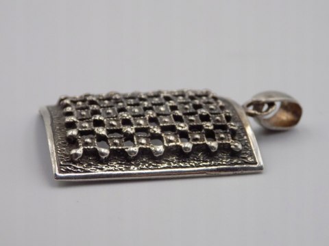 Stary, damski, srebrny wisiorek / zawieszka KRATKA - srebro 925 - biżuteria