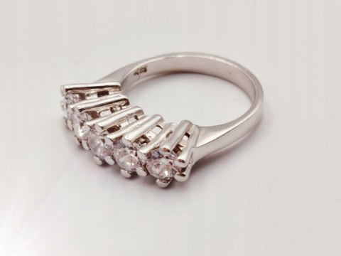 Piękny srebrny damski pierścionek CYRKONIE r.13/14 - VINTAGE biżuteria