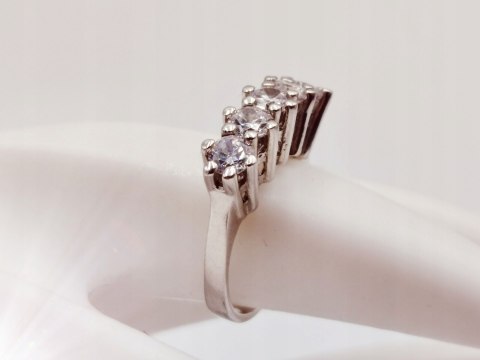 Piękny srebrny damski pierścionek CYRKONIE r.13/14 - VINTAGE biżuteria