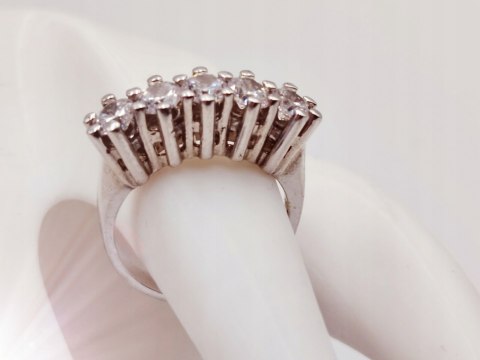 Piękny srebrny damski pierścionek CYRKONIE r.13/14 - VINTAGE biżuteria