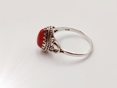 Piękny srebrny damski pierścionek ŁEZKA KARNEOL r.14 VINTAGE biżuteria