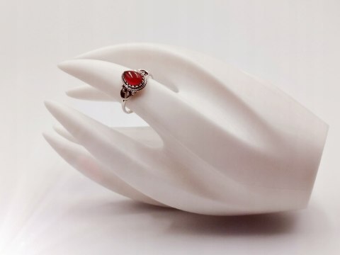 Piękny srebrny damski pierścionek ŁEZKA KARNEOL r.14 VINTAGE biżuteria